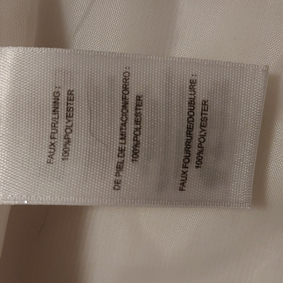 3/$25 SWEET Heart Rose Christmas White soft fake fur vest kids children - Picture 5 of 7